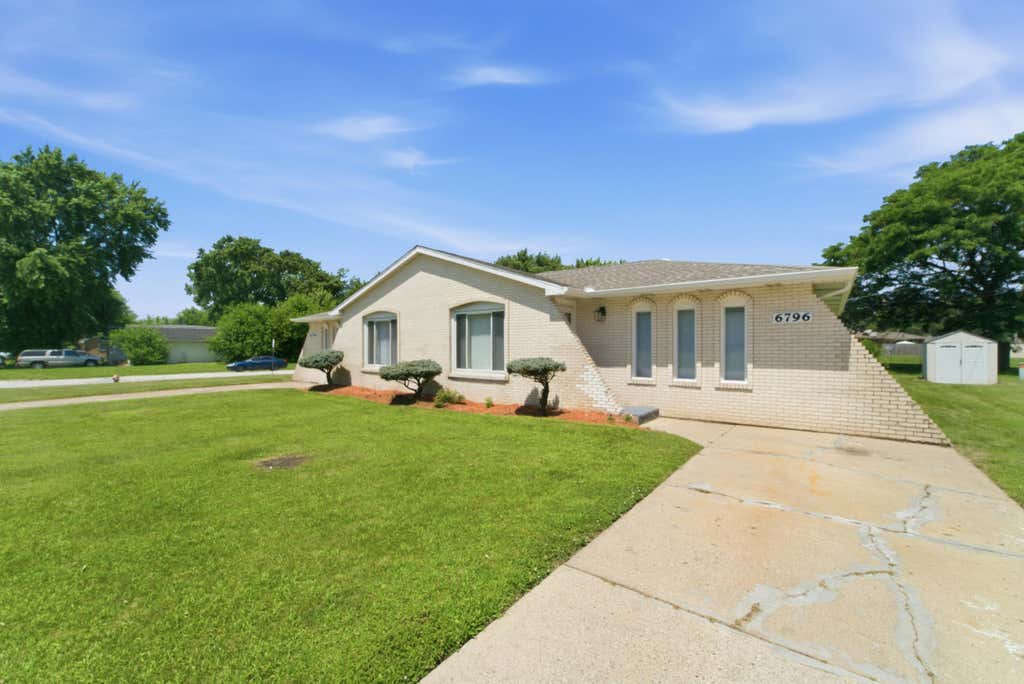 Photo of 6794-96 Old Porter Road, Portage, IN 46368 (MLS # 842078)
