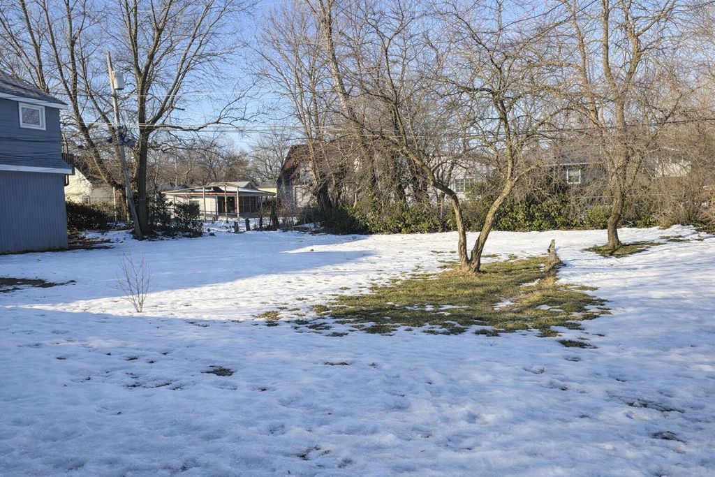 Photo of 111 S Porter Street, Michigan City, IN 46360 (MLS # 834089)