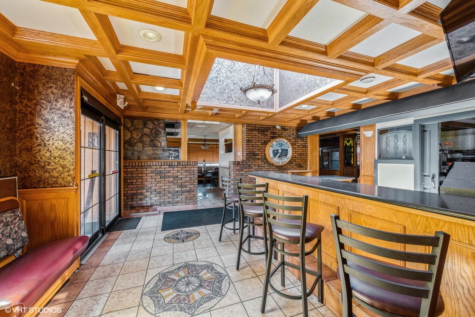 3940 Franklin Street