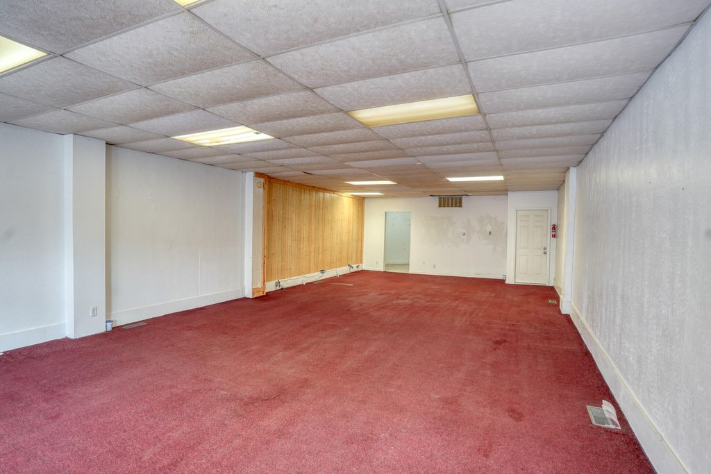 Photo of 204 E 5th Street #3, Fowler, IN 47944 (MLS # 837904)