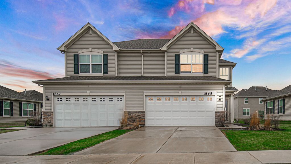 Photo of 1865 E 110th Place, Crown Point, IN 46307 (MLS # 836567)