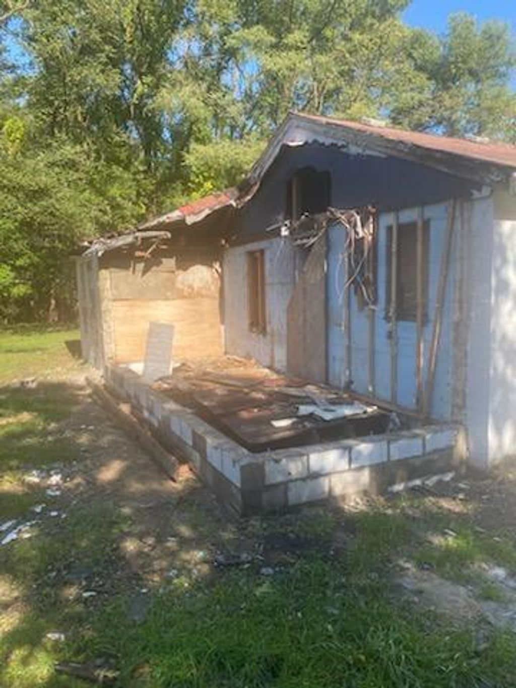 Photo of 709 Birdella Lane, Michigan City, IN 46360 (MLS # 835586)