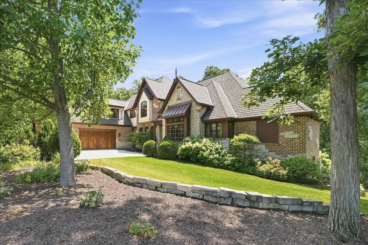 1009 Foy Court