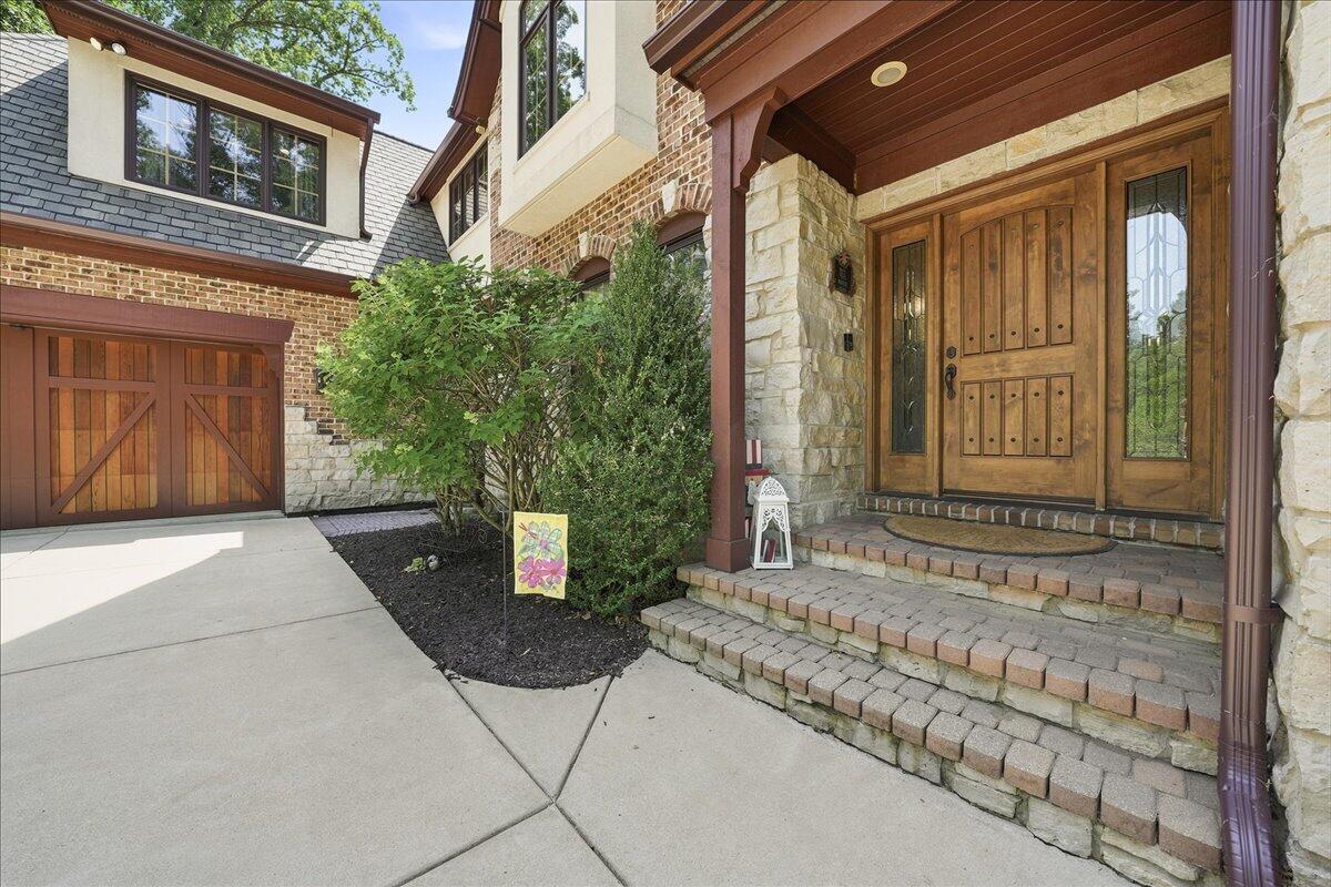 1009 Foy Court