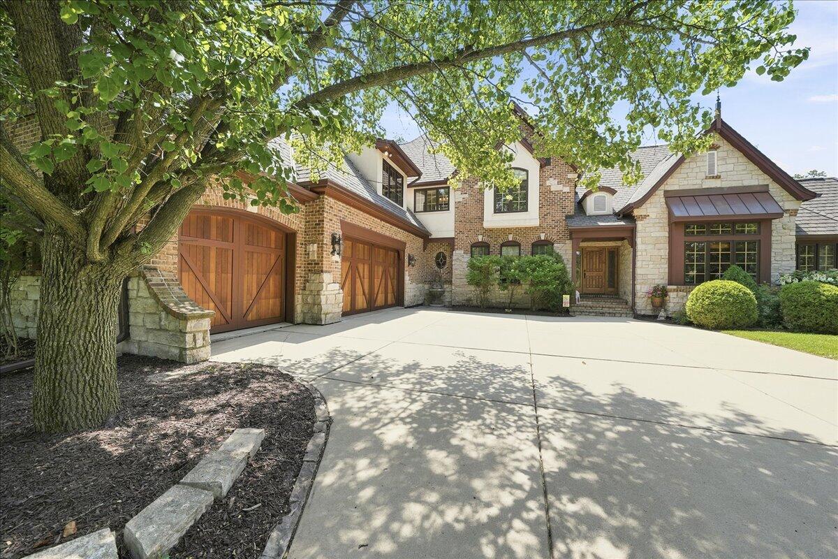 1009 Foy Court