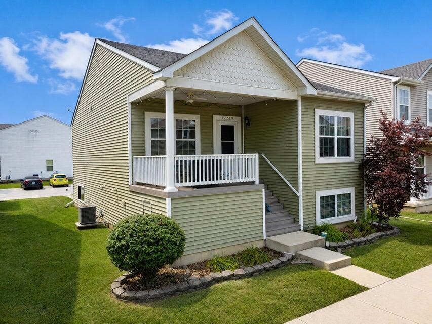 Photo of 12769 Ellsworth Street, Crown Point, IN 46307 (MLS # 845830)