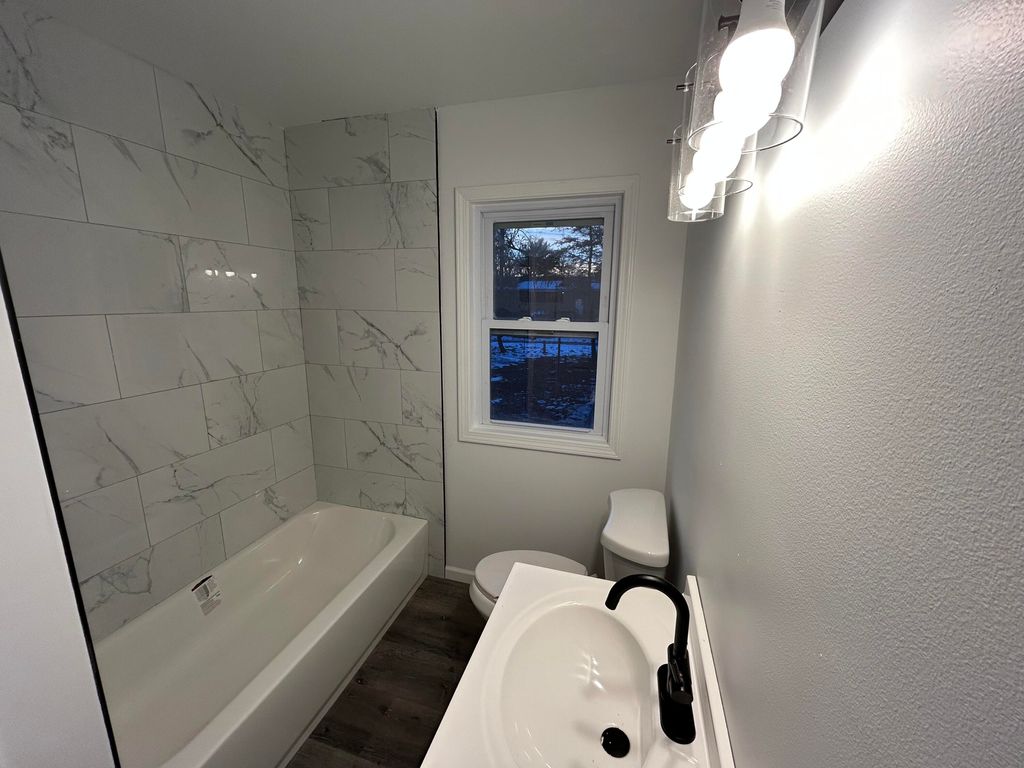 Photo of 334 N Dwiggins Street, Griffith, IN 46319 (MLS # 831953)