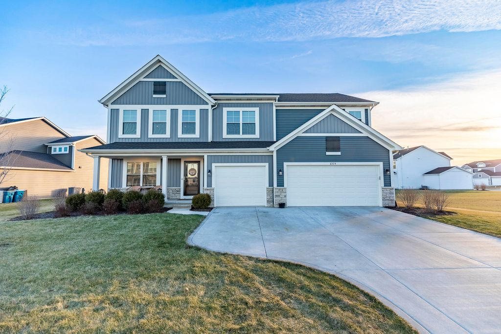 Photo of 6574 Prairie Rose Drive, Schererville, IN 46375 (MLS # 832834)