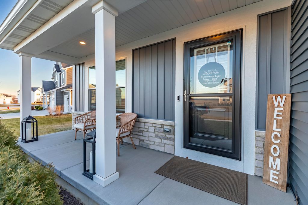 Photo of 6574 Prairie Rose Drive, Schererville, IN 46375 (MLS # 832834)