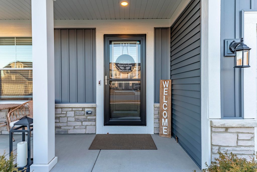 Photo of 6574 Prairie Rose Drive, Schererville, IN 46375 (MLS # 832834)