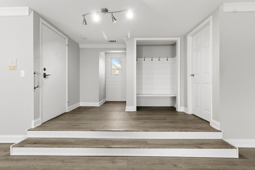 Photo of 2545 E Lakeshore Drive #A71, Crown Point, IN 46307 (MLS # 837865)