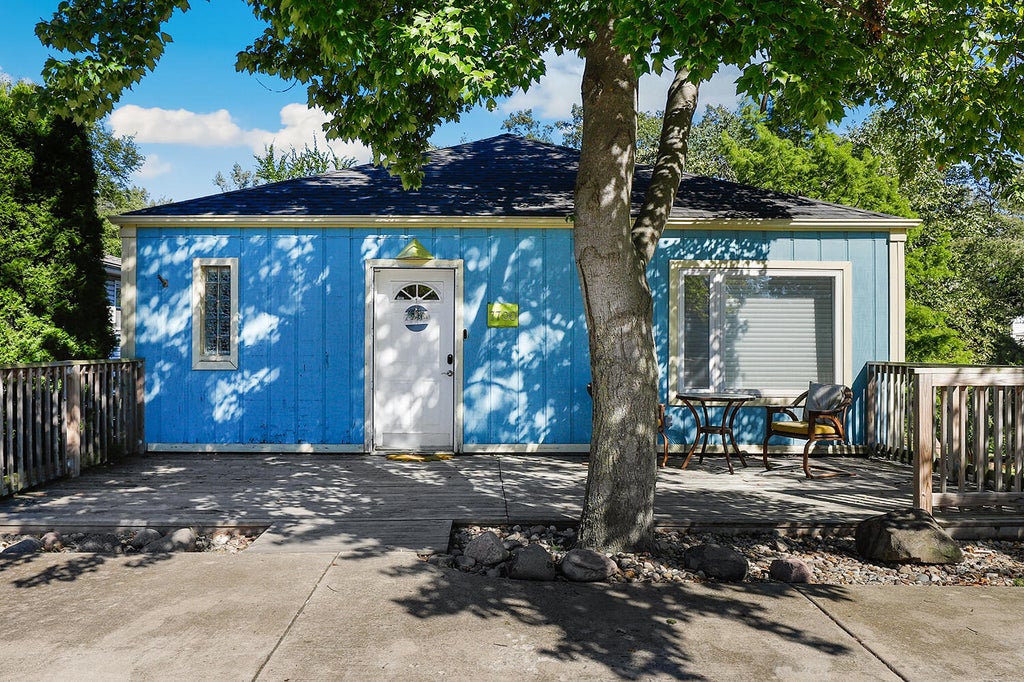 Photo of 7700 Locust Avenue, Gary, IN 46403 (MLS # 846713)