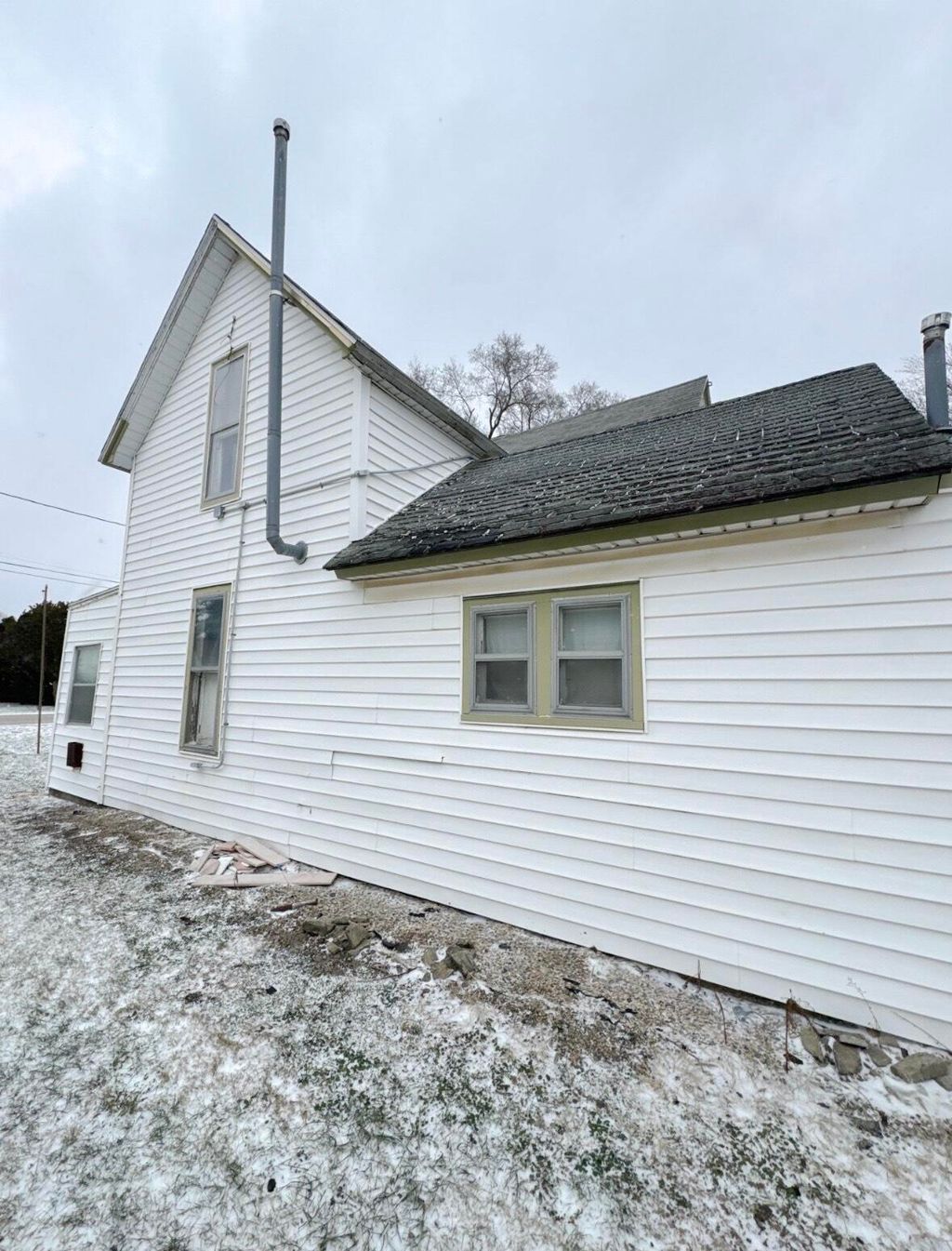 Photo of 415 E Oak Street, Rensselaer, IN 47978 (MLS # 833284)