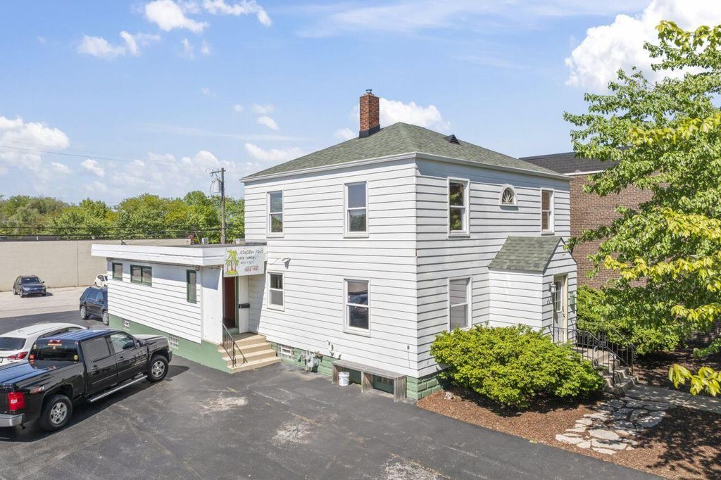 Photo of 2923 Jewett Avenue, Highland, IN 46322 (MLS # 836582)