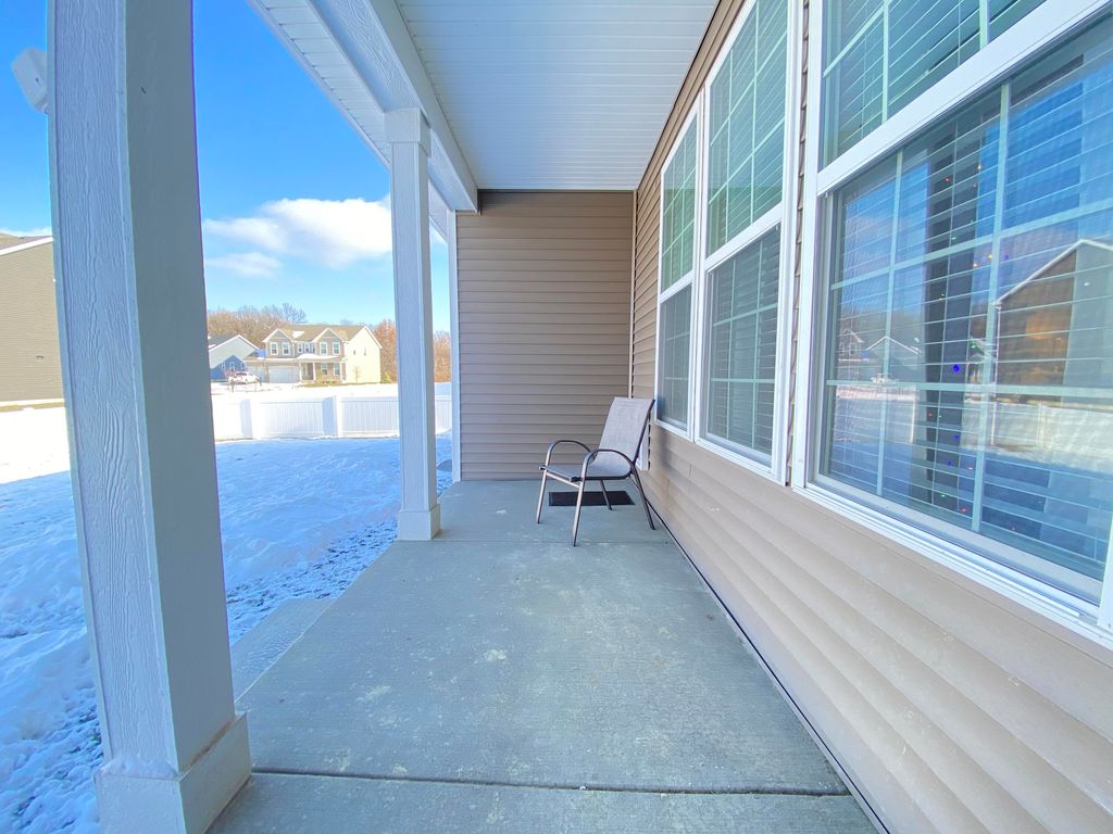 Photo of 6054 E 112th Place, Crown Point, IN 46307 (MLS # 832993)