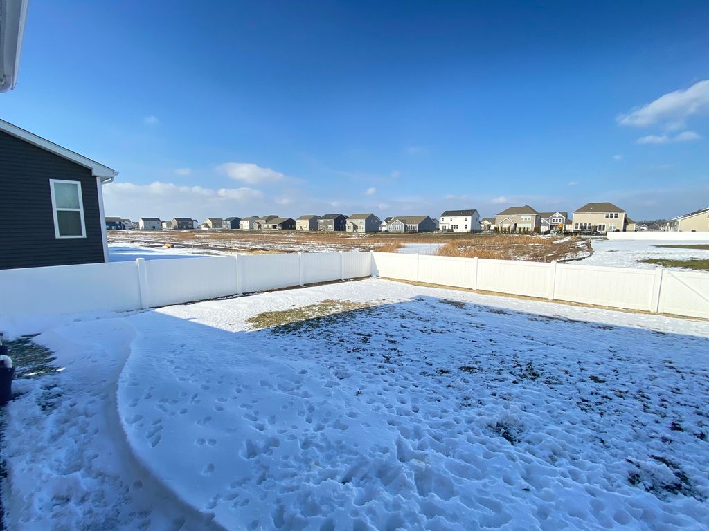 Photo of 6054 E 112th Place, Crown Point, IN 46307 (MLS # 832993)