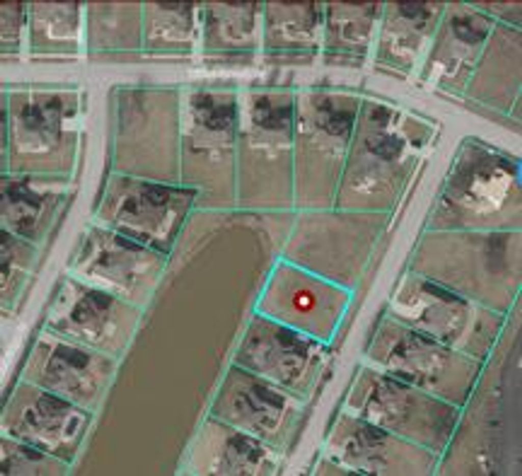Photo of 916 Stonebridge Drive, Schererville, IN 46375 (MLS # 838244)