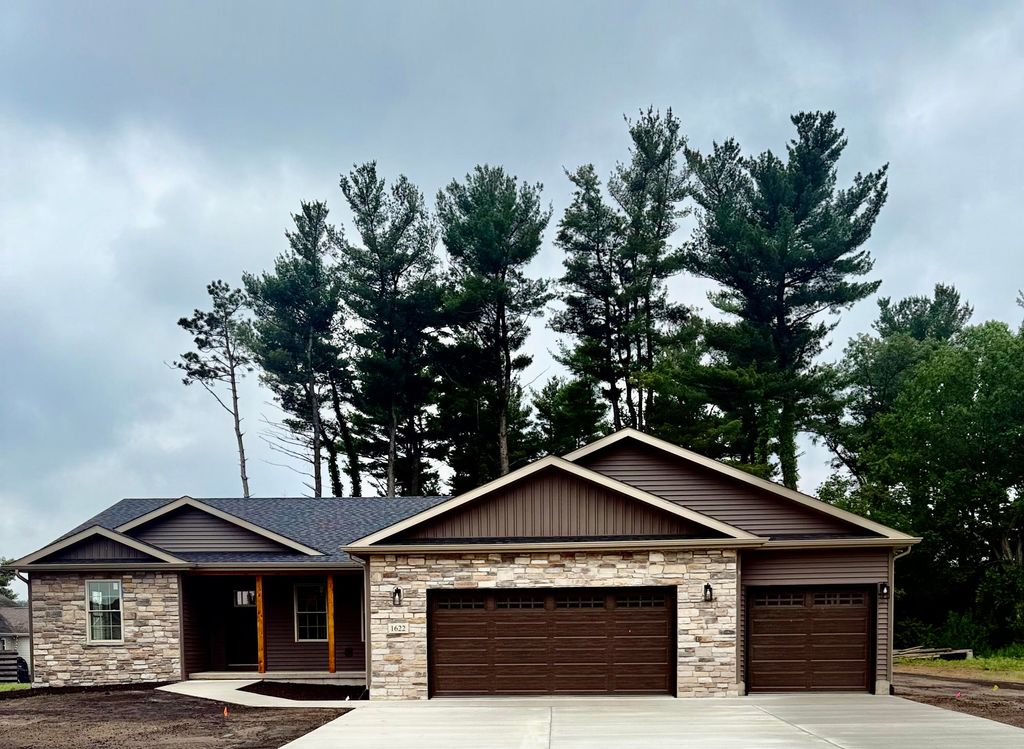 Photo of 1622 Elderberry Street SE, DeMotte, IN 46310 (MLS # 832223)