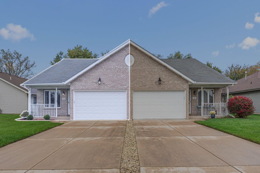 Photo of 496 Hidden Oak Drive, Hobart, IN 46342 (MLS # 846864)