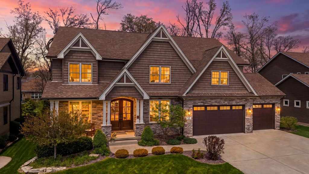 Photo of 2145 Copper Creek Drive, Crown Point, IN 46307 (MLS # 837800)