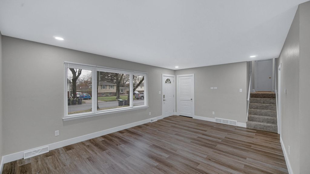 Photo of 1066 W 10th Place, Hobart, IN 46342 (MLS # 835360)