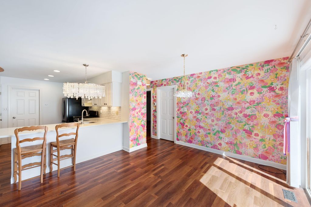 Photo of 102 Riviera Drive, Michigan City, IN 46360 (MLS # 838334)