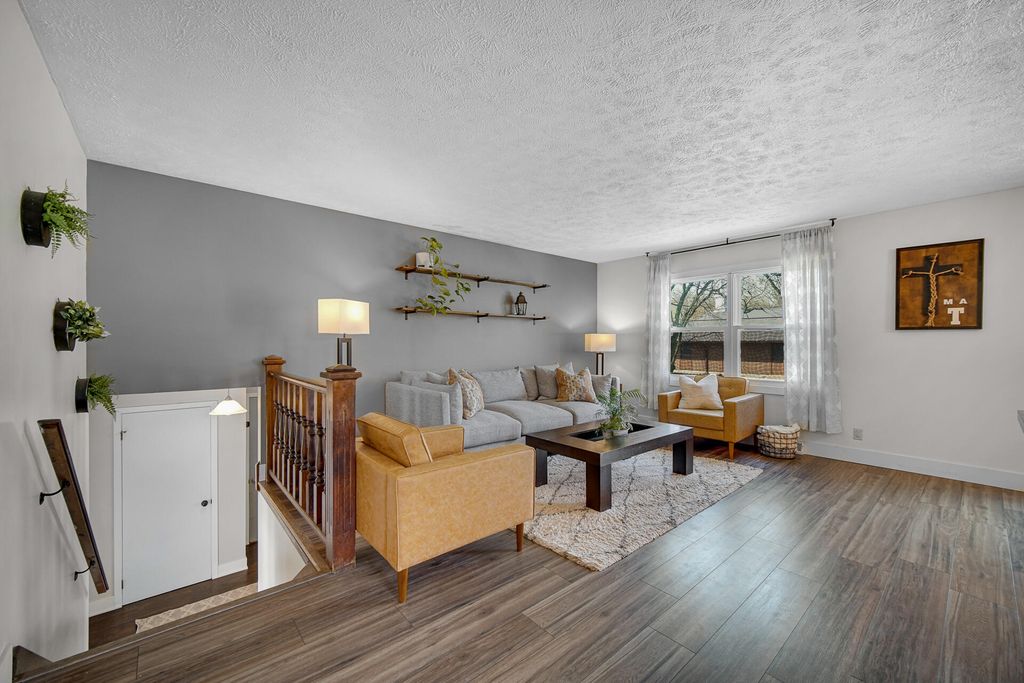 Photo of 4303 Kingsdale Drive, Valparaiso, IN 46383 (MLS # 837165)