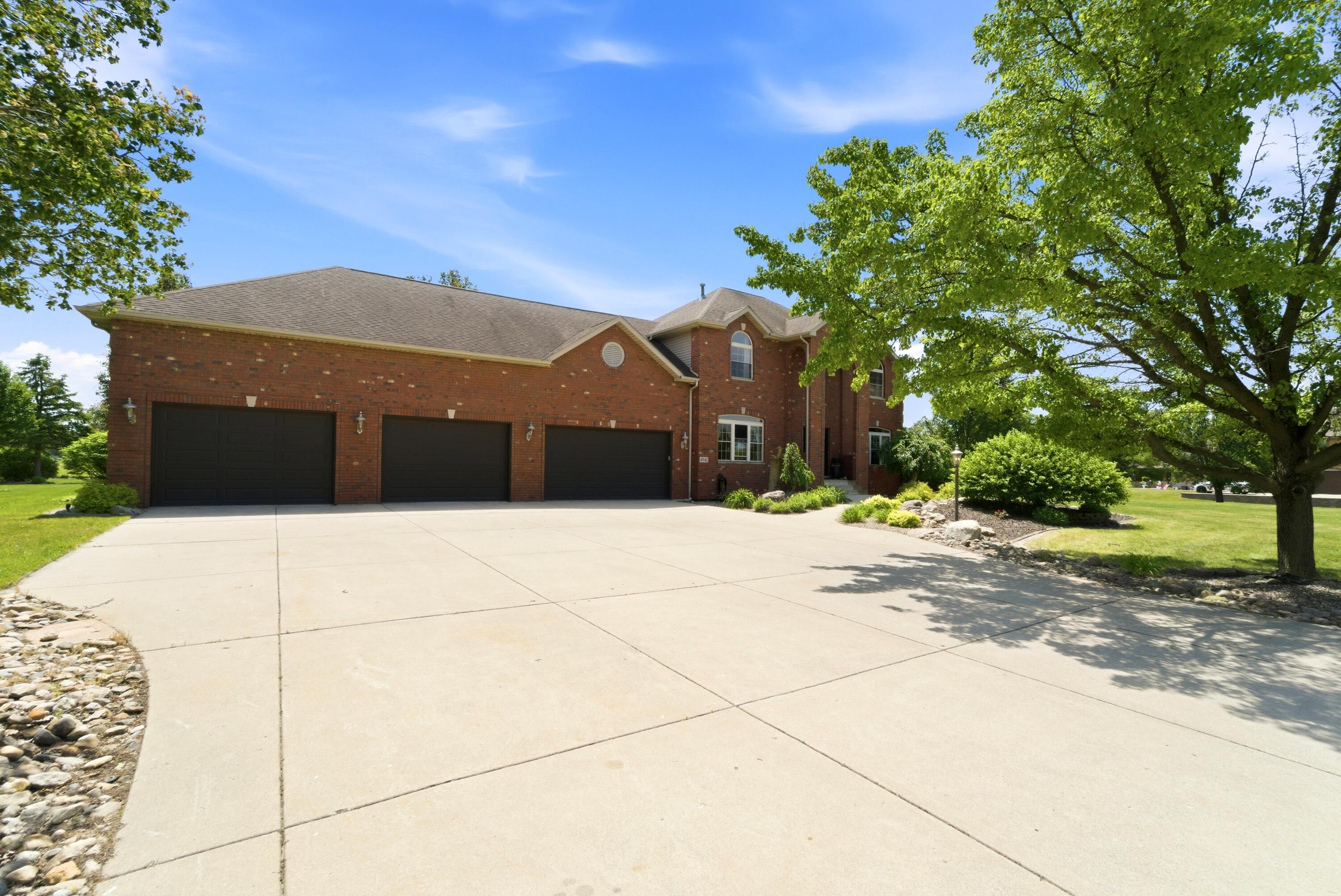 4941 E 107th Court