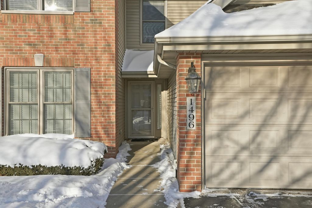 Photo of 1496 Lakewood Lane, Schererville, IN 46375 (MLS # 833356)