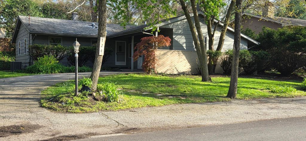 Photo of 124 Diana Road, Portage, IN 46368 (MLS # 838224)