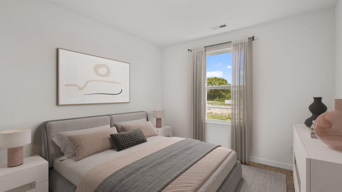 548 Cressmoor Boulevard