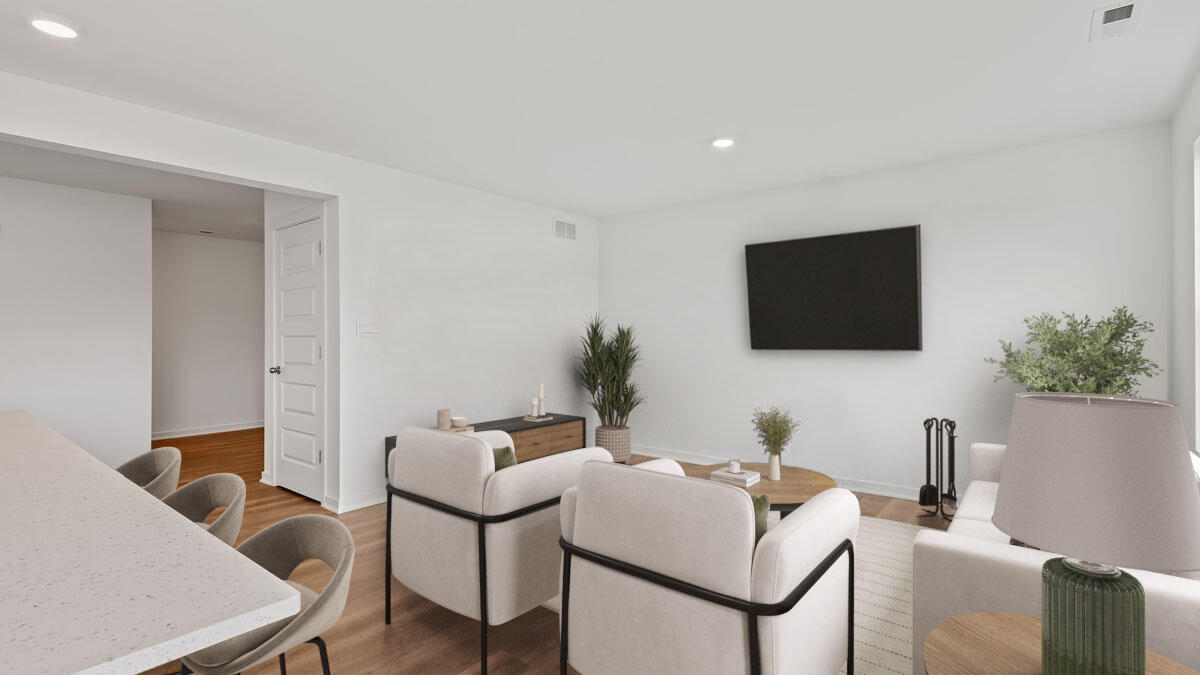 548 Cressmoor Boulevard