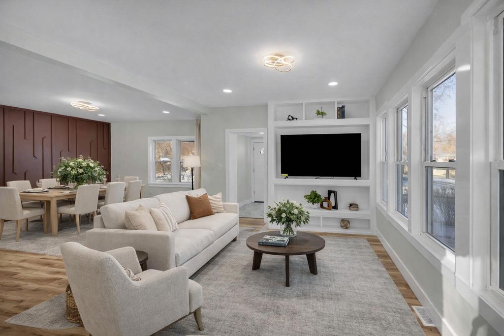 Photo of 4200 Monroe Street, Gary, IN 46408 (MLS # 832905)