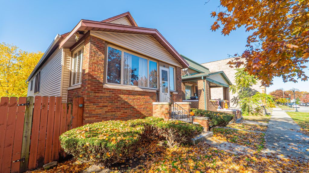 Photo of 1710 Atchison Avenue, Whiting, IN 46394 (MLS # 830641)