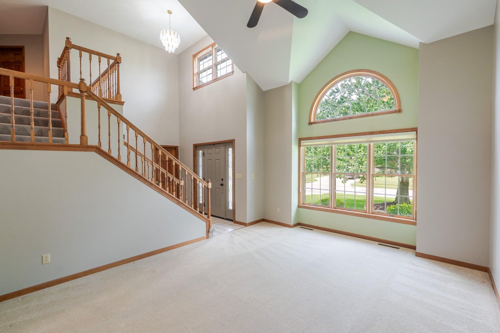 Photo of 300 Sandpiper Drive, Chesterton, IN 46304 (MLS # 841524)