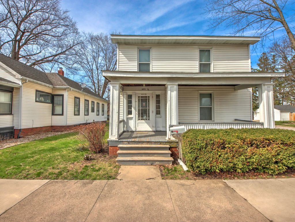 Photo of 401 Maple Avenue, La Porte, IN 46350 (MLS # 835844)