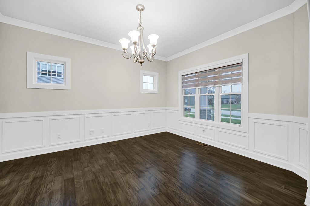 Photo of 2111 Easton Park Drive, Chesterton, IN 46304 (MLS # 831564)