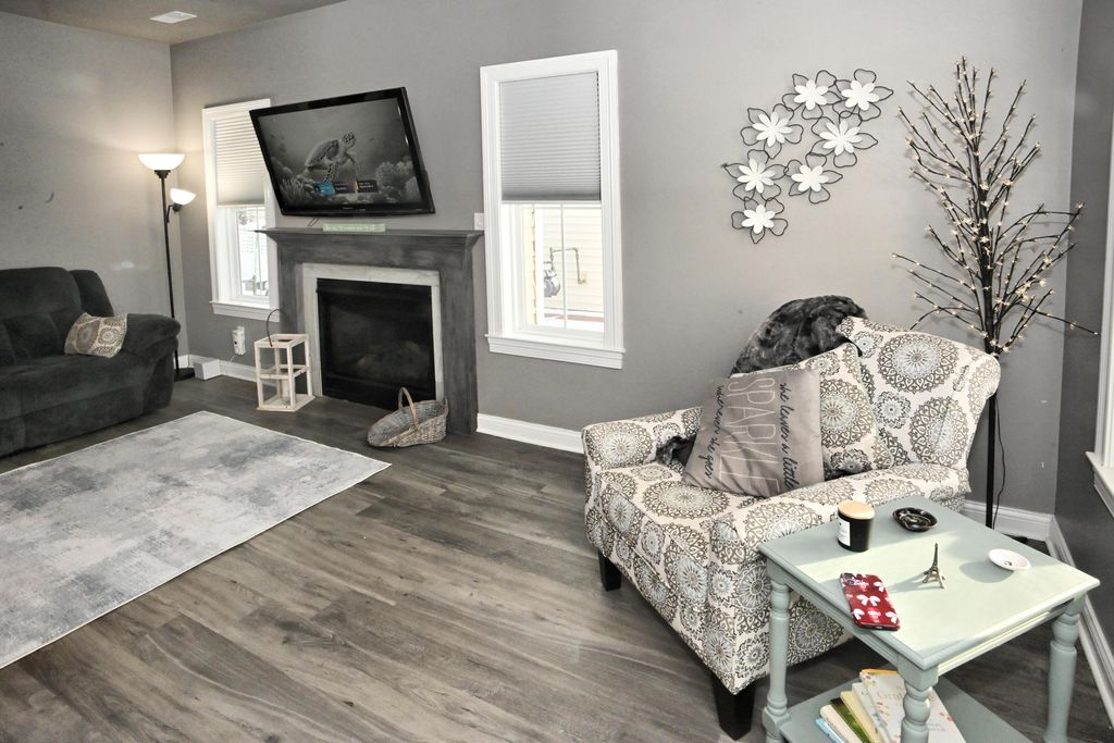 Photo of 1205 Tower Lane, Chesterton, IN 46304 (MLS # 833040)