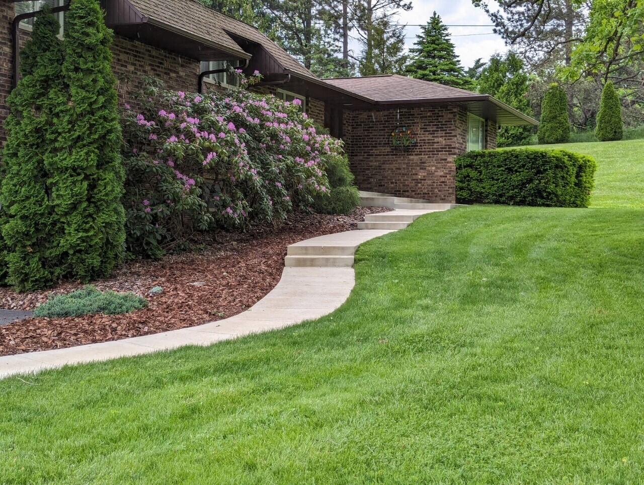 182 Moorland Drive
