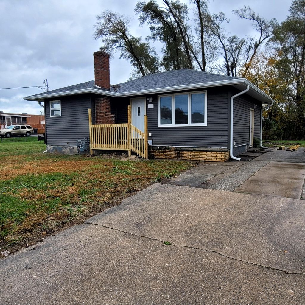 Photo of 1125 Dallas Street, Gary, IN 46406 (MLS # 835216)