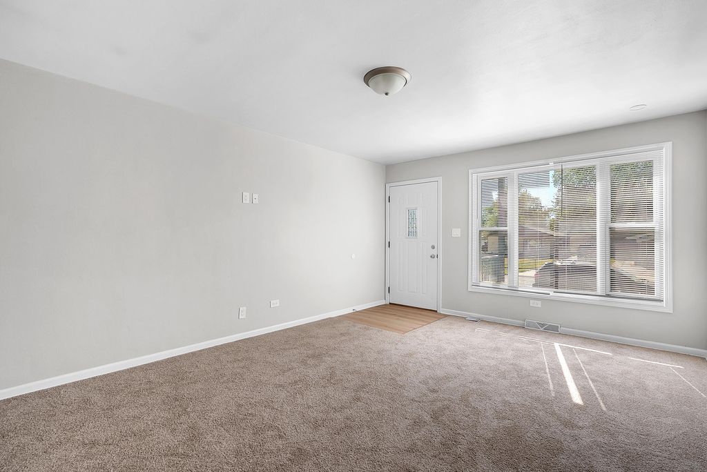 Photo of 6421 Tennessee Avenue, Hammond, IN 46323 (MLS # 838835)