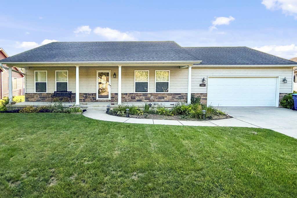 Photo of 802 Vanessa Way, Kouts, IN 46347 (MLS # 844215)