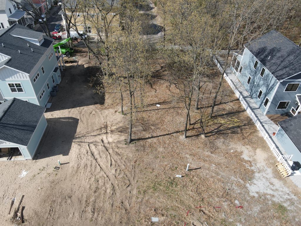 Photo of 820 Washington Park Blvd, Michigan City, IN 46360 (MLS # 837937)