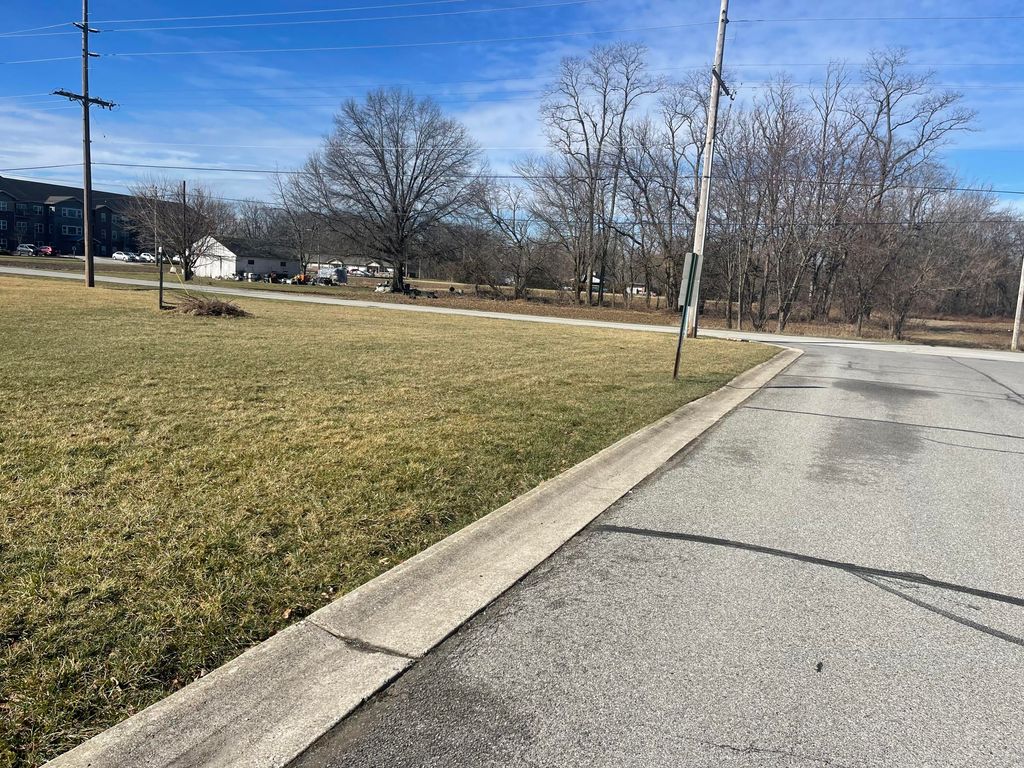 Photo of 900 S Lake Park Avenue, Hobart, IN 46342 (MLS # 837376)