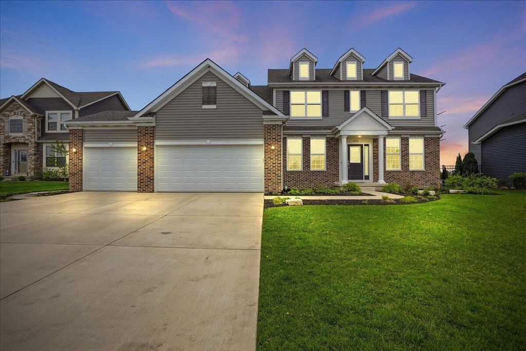 Photo of 8123 W 102nd Avenue, Saint John, IN 46373 (MLS # 837857)