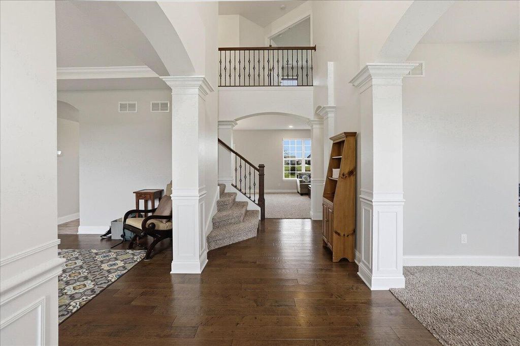 Photo of 8123 W 102nd Avenue, Saint John, IN 46373 (MLS # 837857)