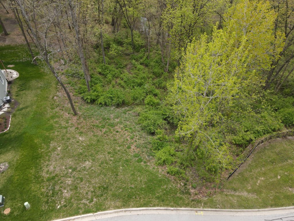 Photo of 745 Verdano Terrace, Crown Point, IN 46307 (MLS # 831388)