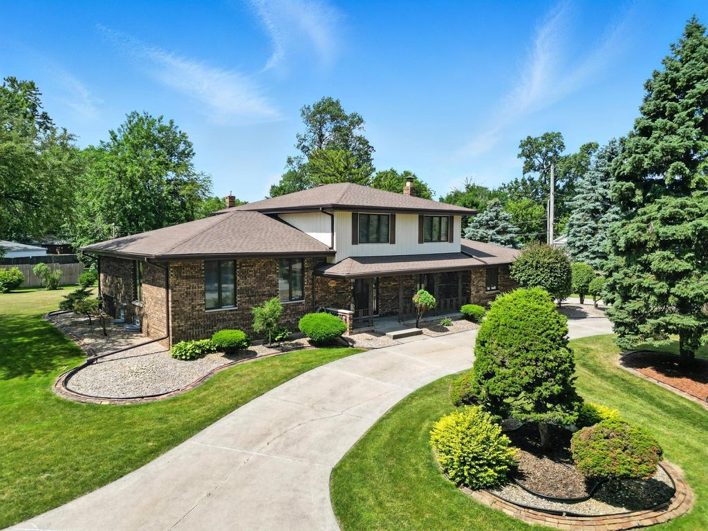 Photo of 1246 River Drive, Munster, IN 46321 (MLS # 834936)