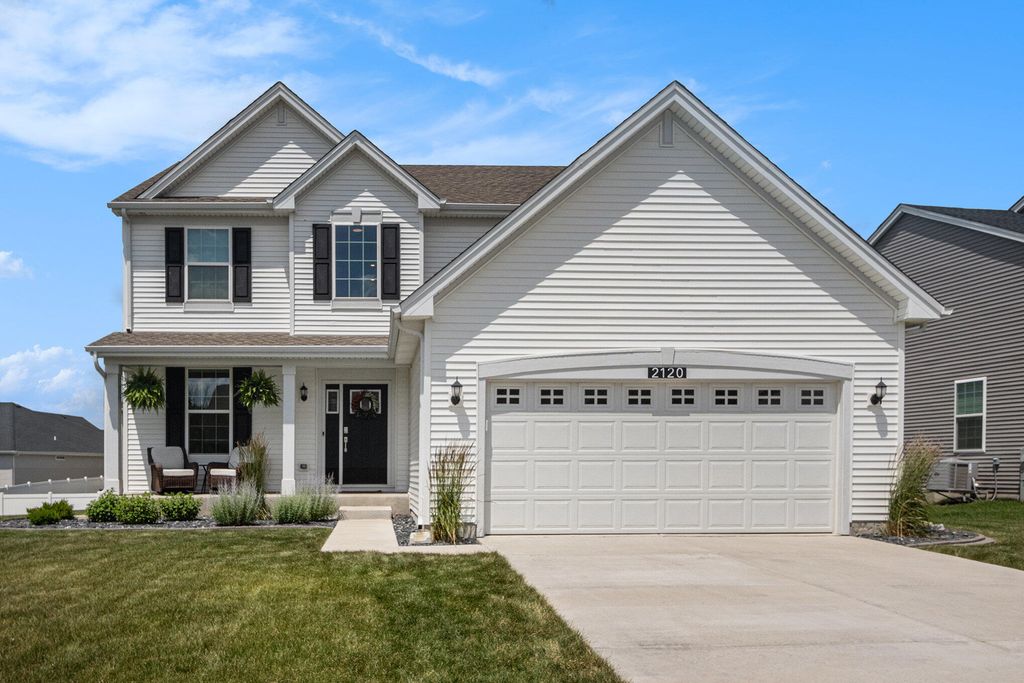 Photo of 2120 E 110th Lane, Crown Point, IN 46307 (MLS # 833055)