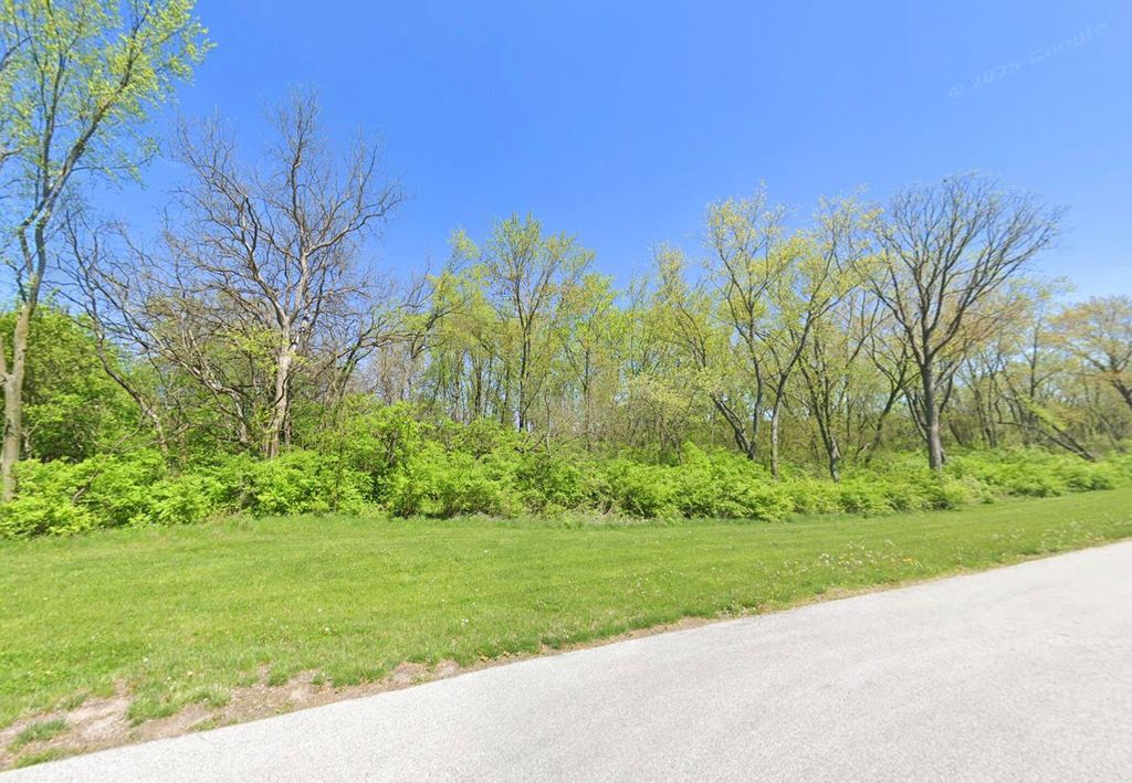 Photo of 3554 E 69th Avenue, Merrillville, IN 46410 (MLS # 835591)